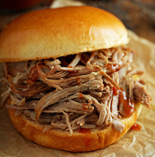 Dillo® Dust Pulled Pork Sliders